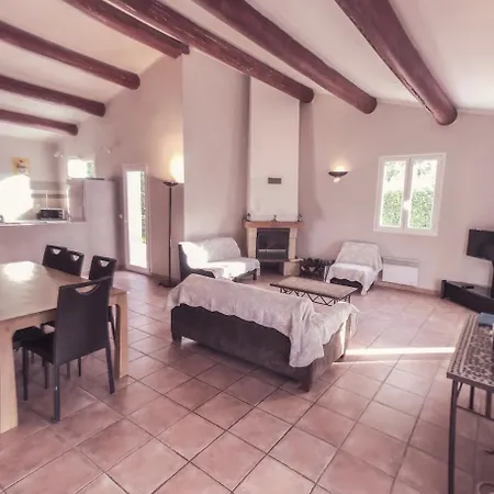 De La Ferme Du Gros Noyer Nyaraló